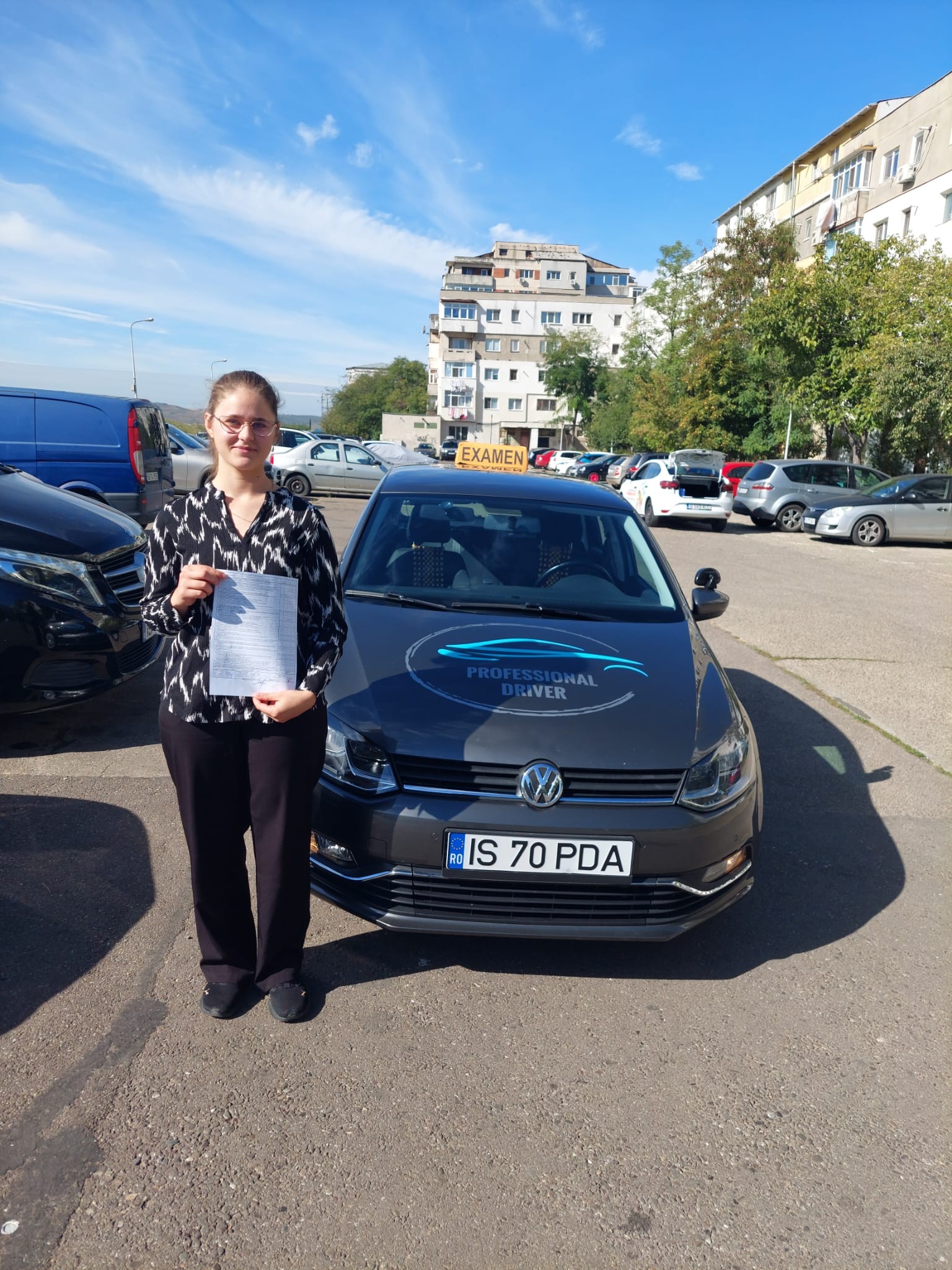 pozaRecenzieTeodoraConeac